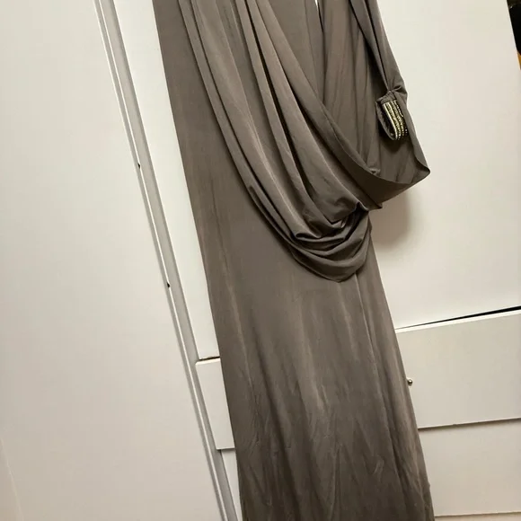 Elegant One-Shoulder Dress in Taupe - Picture 8 of 13